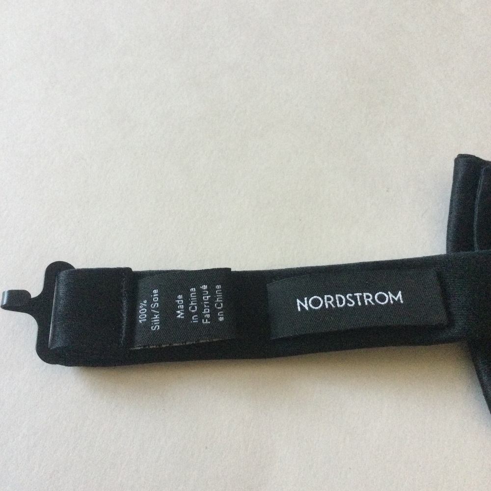 NORDSTROM MENS SILK SATIN PRE-TIED BOW TIE BLACK NWOT - Picture 10 of 13